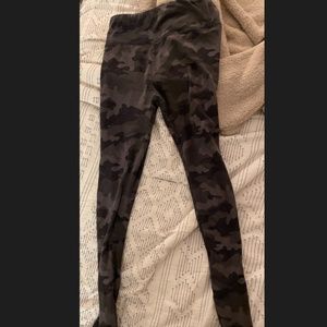 Camouflage leggings